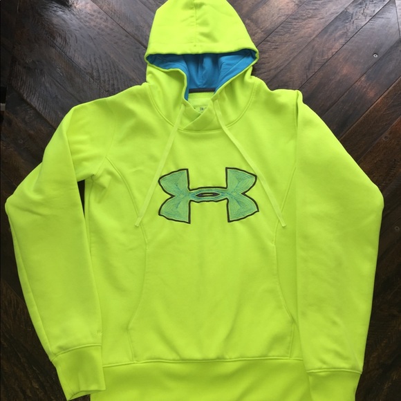 Under Armour Other - Under Armour hoodie